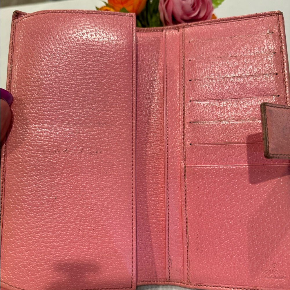 Authentic Gucci wallet - Picture 7 of 12